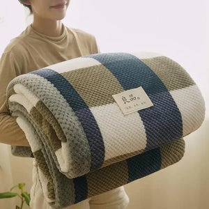 Blankets & Throws